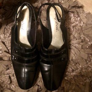 Sling back heels